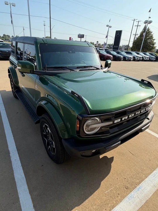 2025 Ford Bronco Sport - Image 3 of 14