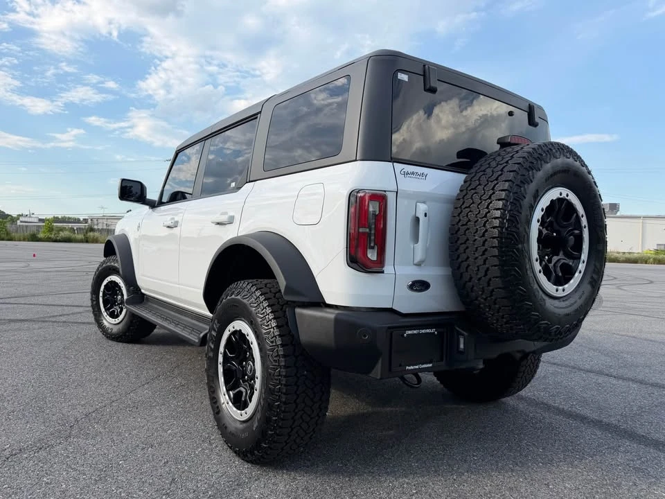 2025 Ford Bronco 6th Gen - Image 18 of 18