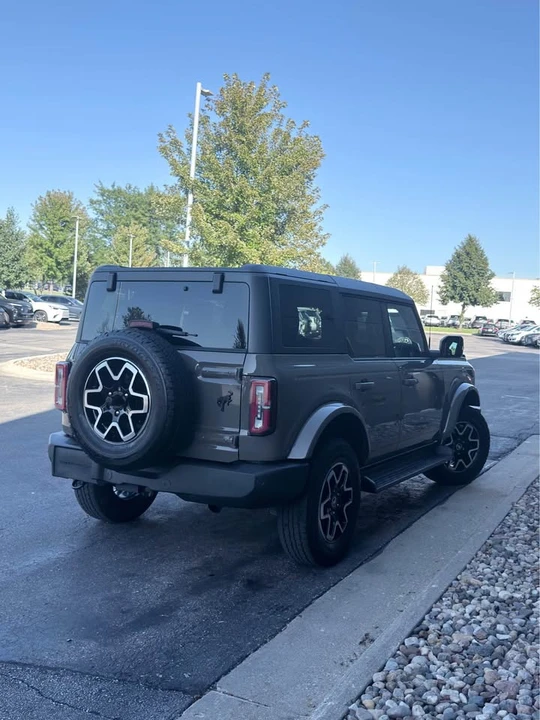 2025 Ford Bronco 6th Gen - Image 5 of 20