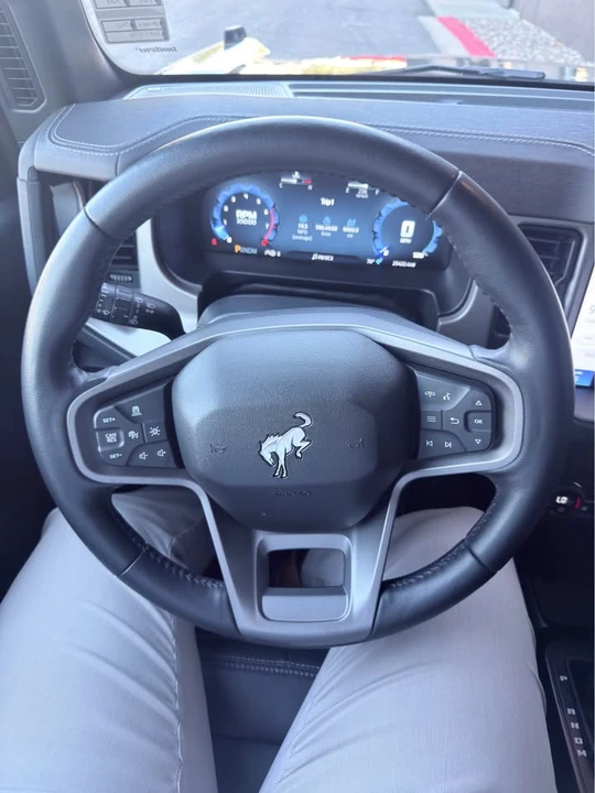 2025 Ford Bronco 6th Gen - Image 13 of 20
