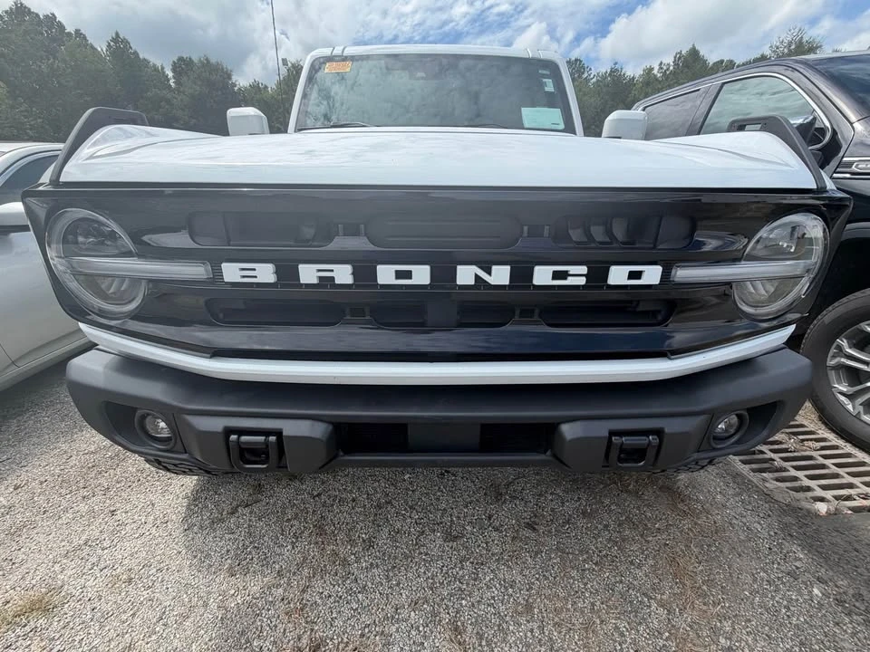 2025 Ford Bronco 6th Gen - Image 6 of 12