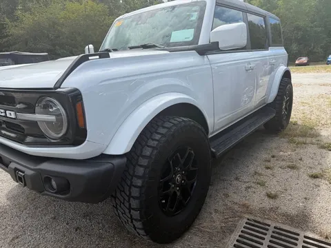 2025 Ford Bronco Outer Banks Sport Utility 4D