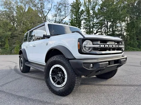 2025 Ford Bronco Outer Banks Sport Utility 4D
