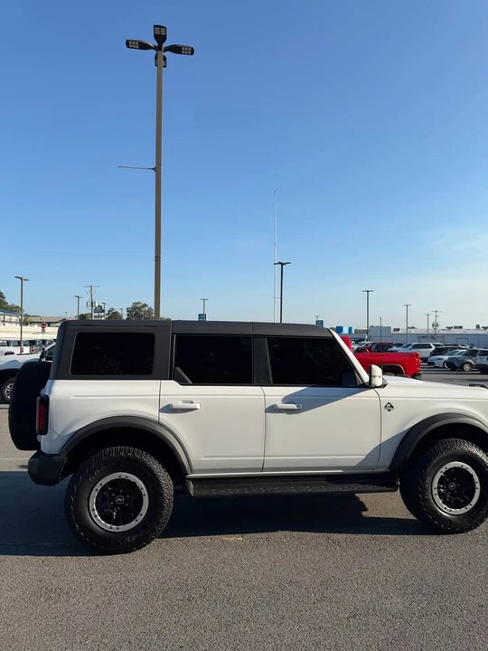 2025 Ford Bronco 6th Gen - Image 5 of 16