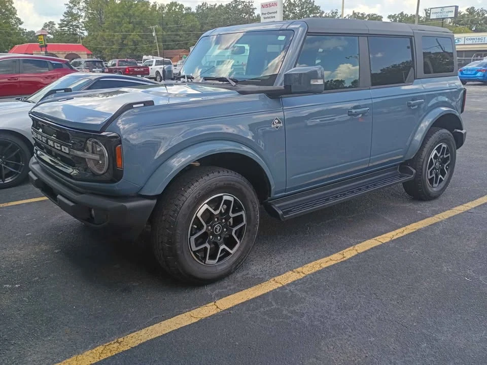 2025 Ford Bronco 6th Gen - Image 2 of 9