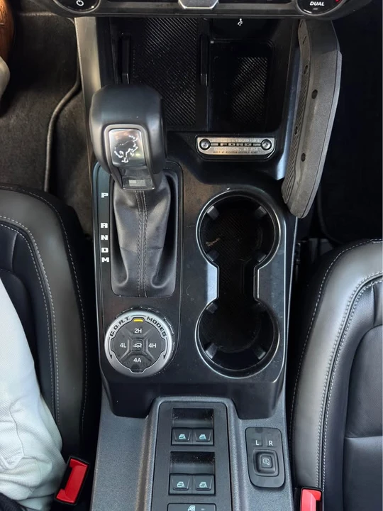 2025 Ford Bronco 6th Gen - Image 6 of 11