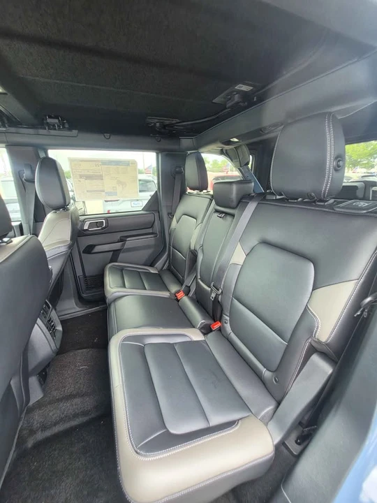 2025 Ford Bronco 6th Gen - Image 10 of 15