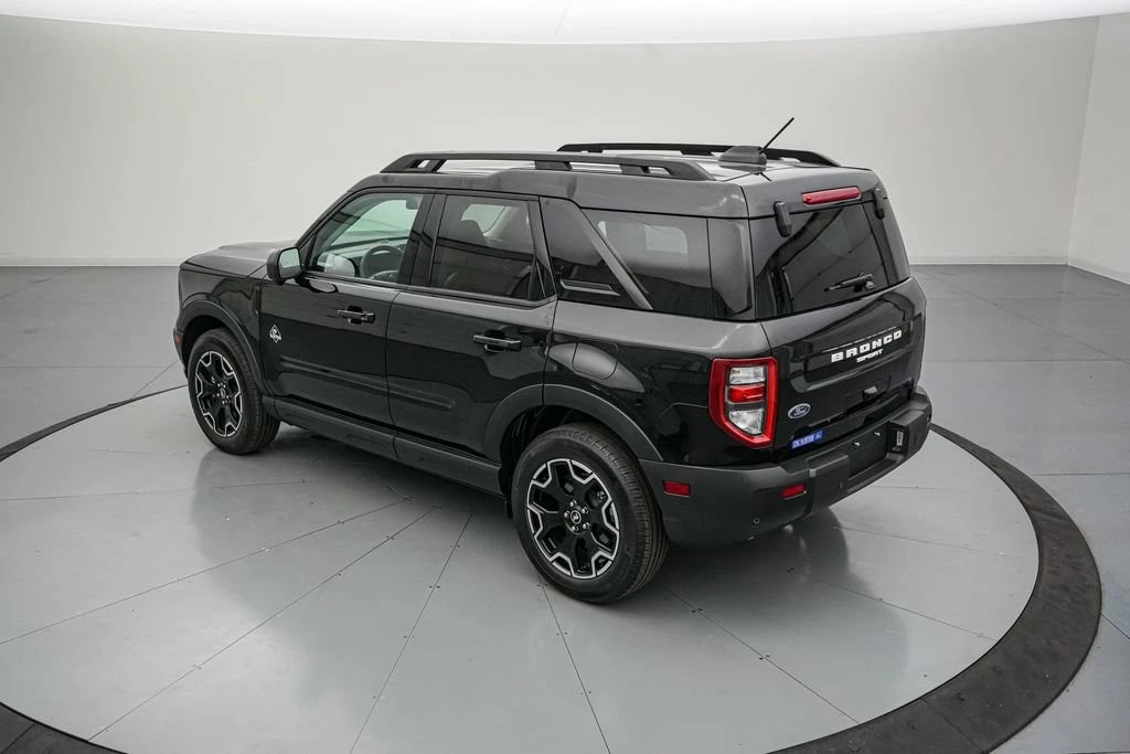 2025 Ford Bronco 6th Gen - Image 7 of 30