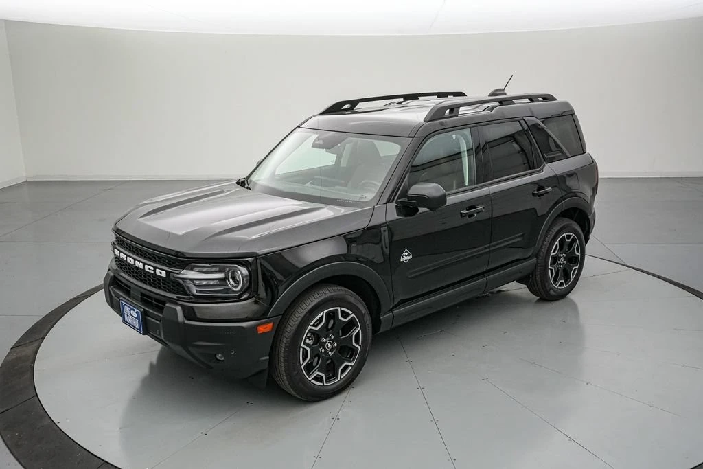 2025 Ford Bronco 6th Gen - Image 9 of 30