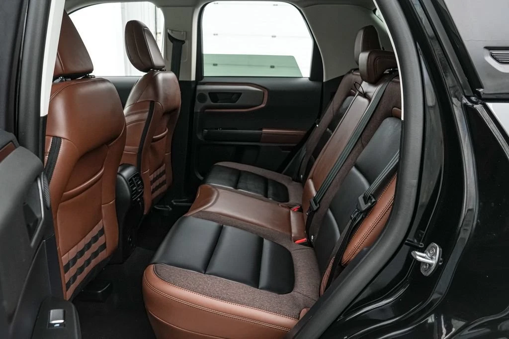 2025 Ford Bronco 6th Gen - Image 21 of 30