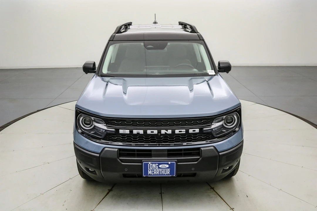 2025 Ford Bronco 6th Gen - Image 10 of 21