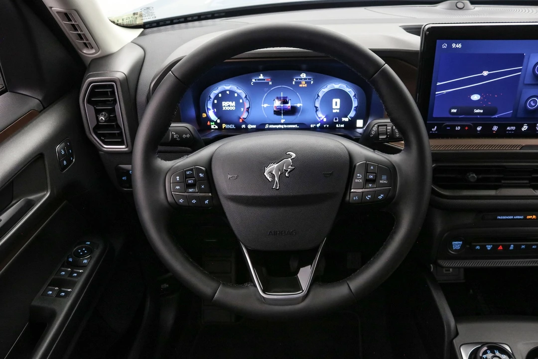 2025 Ford Bronco 6th Gen - Image 15 of 21