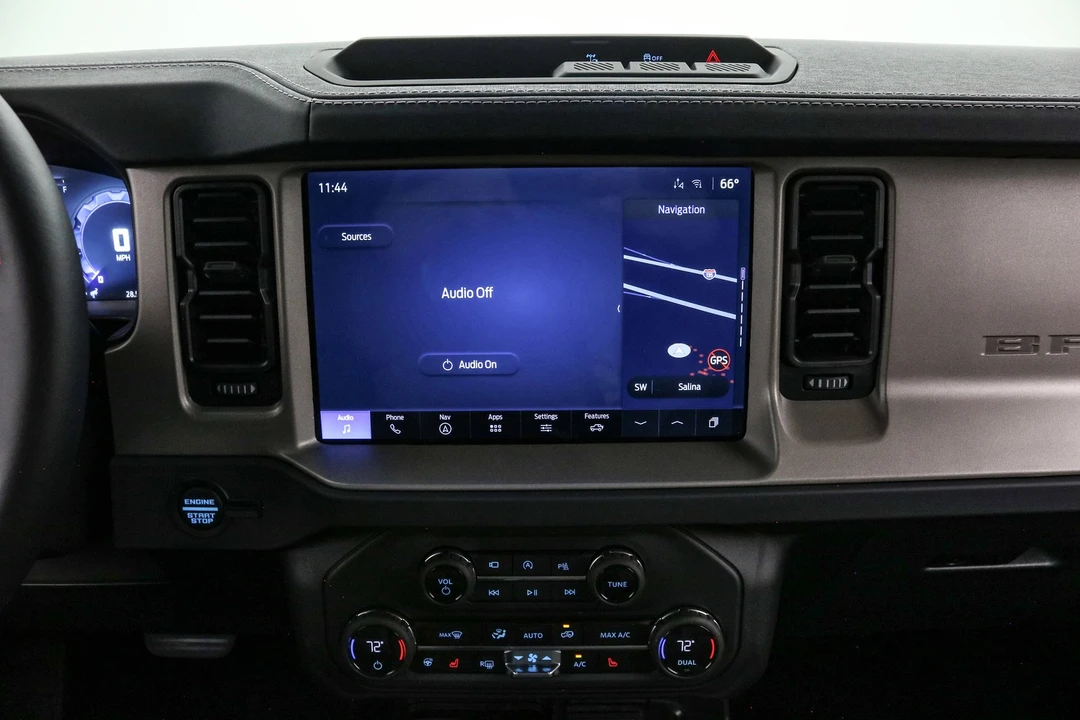 2025 Ford Bronco 6th Gen - Image 17 of 21