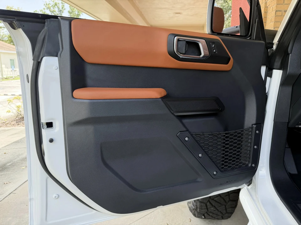 2025 Ford Bronco 6th Gen - Image 17 of 21