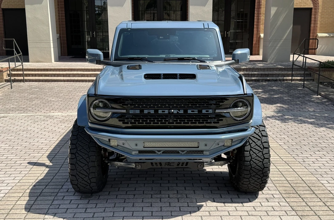 2025 Ford Bronco 6th Gen - Image 10 of 21