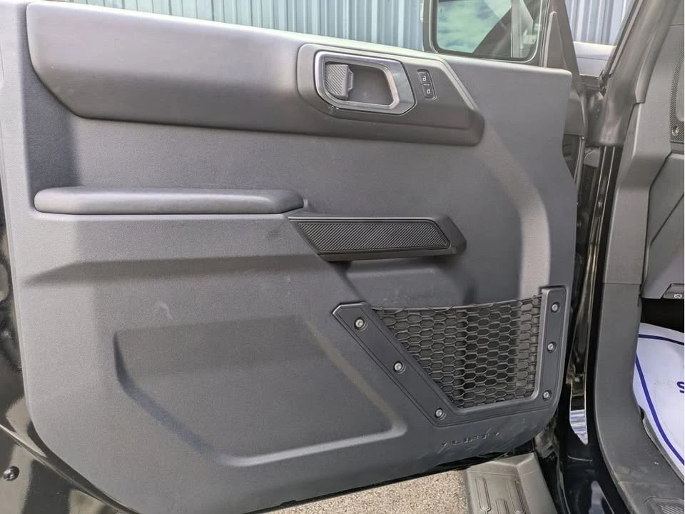 2025 Ford Bronco 6th Gen - Image 10 of 20