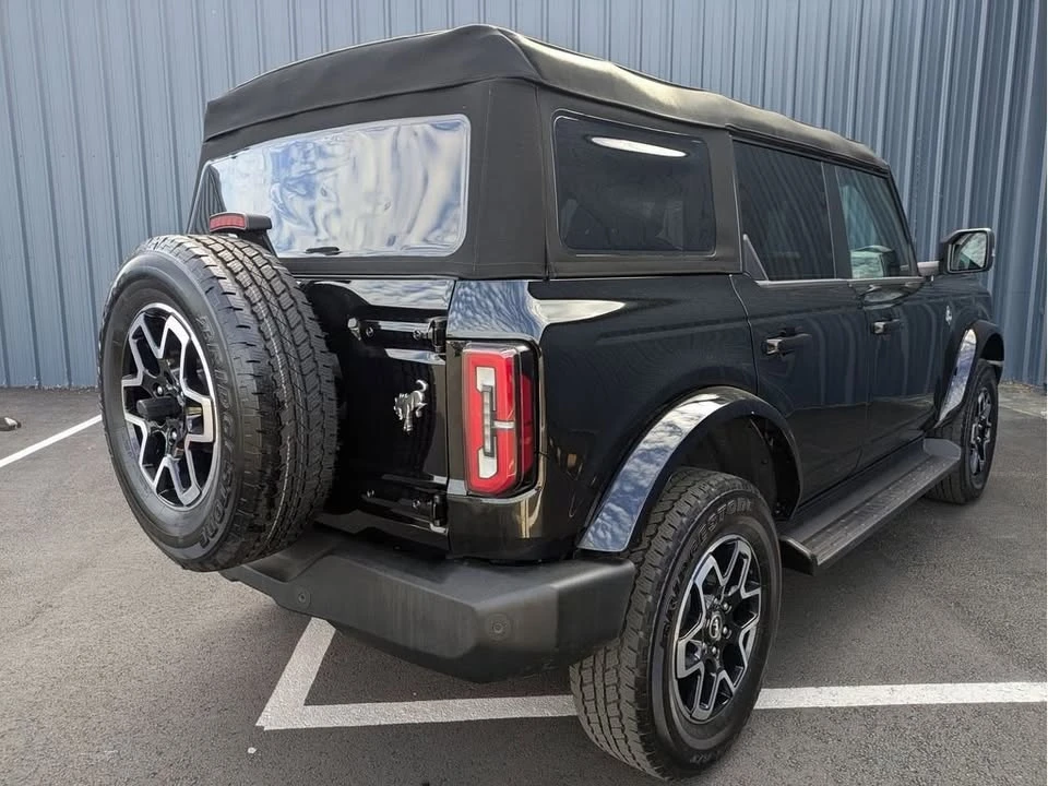 2025 Ford Bronco 6th Gen - Image 5 of 20