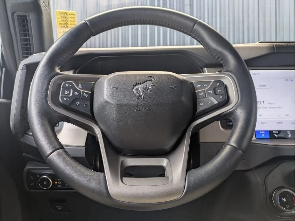 2025 Ford Bronco 6th Gen - Image 19 of 20