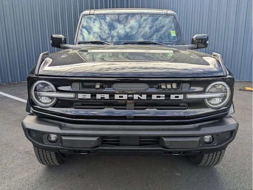 2025 Ford Bronco 6th Gen - Image 2 of 20