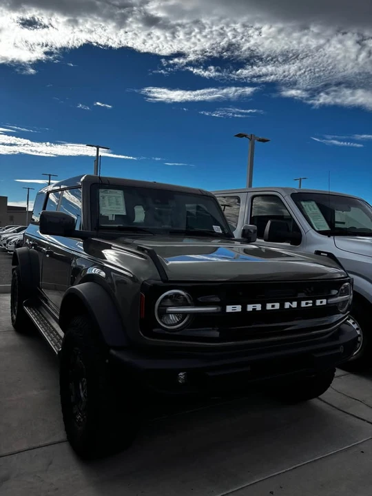 2025 Ford Bronco 6th Gen - Image 2 of 3