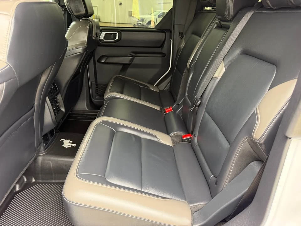 2025 Ford Bronco 6th Gen - Image 14 of 19