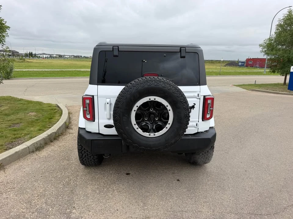 2025 Ford Bronco 6th Gen - Image 3 of 19