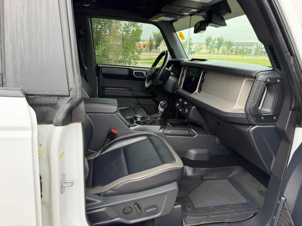 2025 Ford Bronco 6th Gen - Image 19 of 19