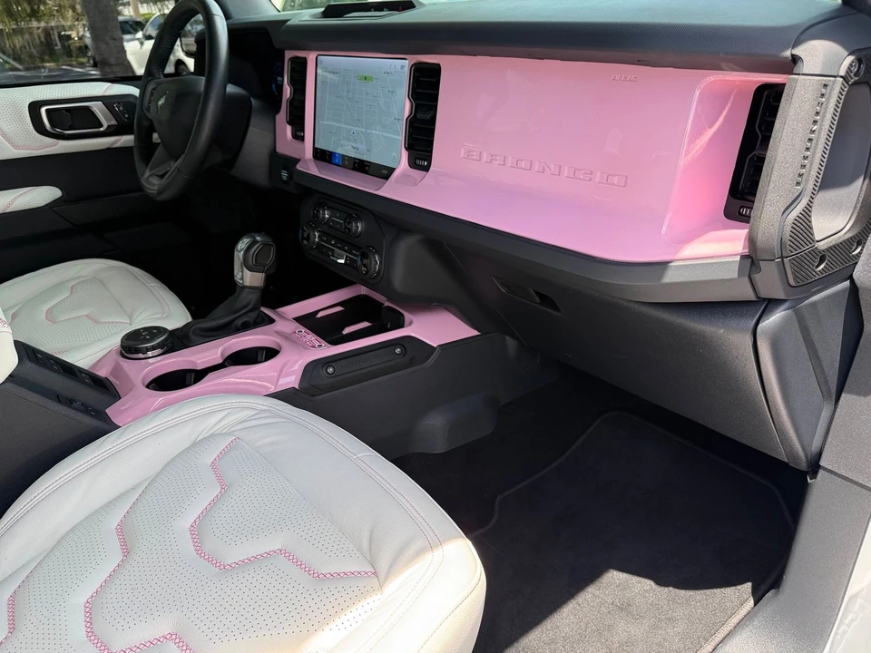 2025 Ford Bronco 6th Gen - Image 3 of 12