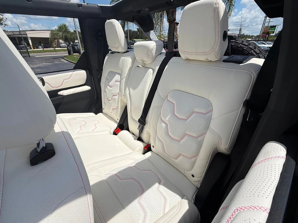 2025 Ford Bronco 6th Gen - Image 7 of 12