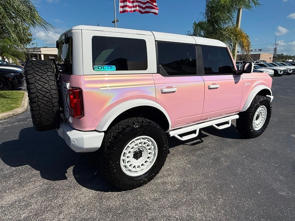 2025 Ford Bronco 6th Gen - Image 5 of 12