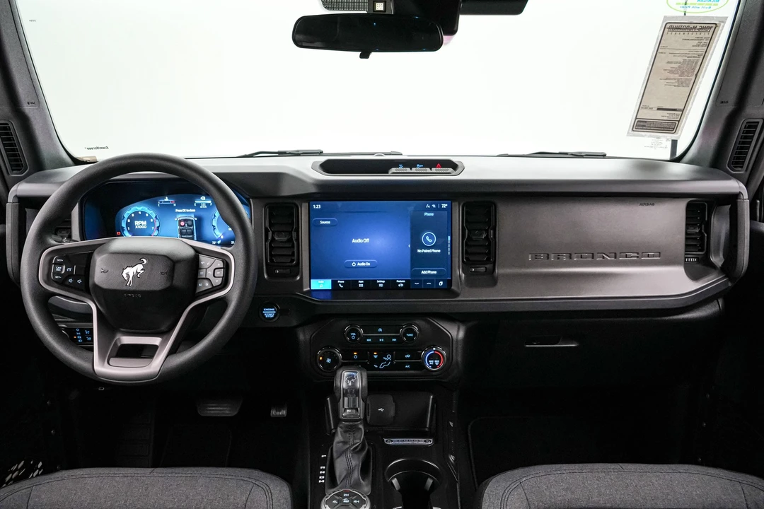 2025 Ford Bronco 6th Gen - Image 20 of 21