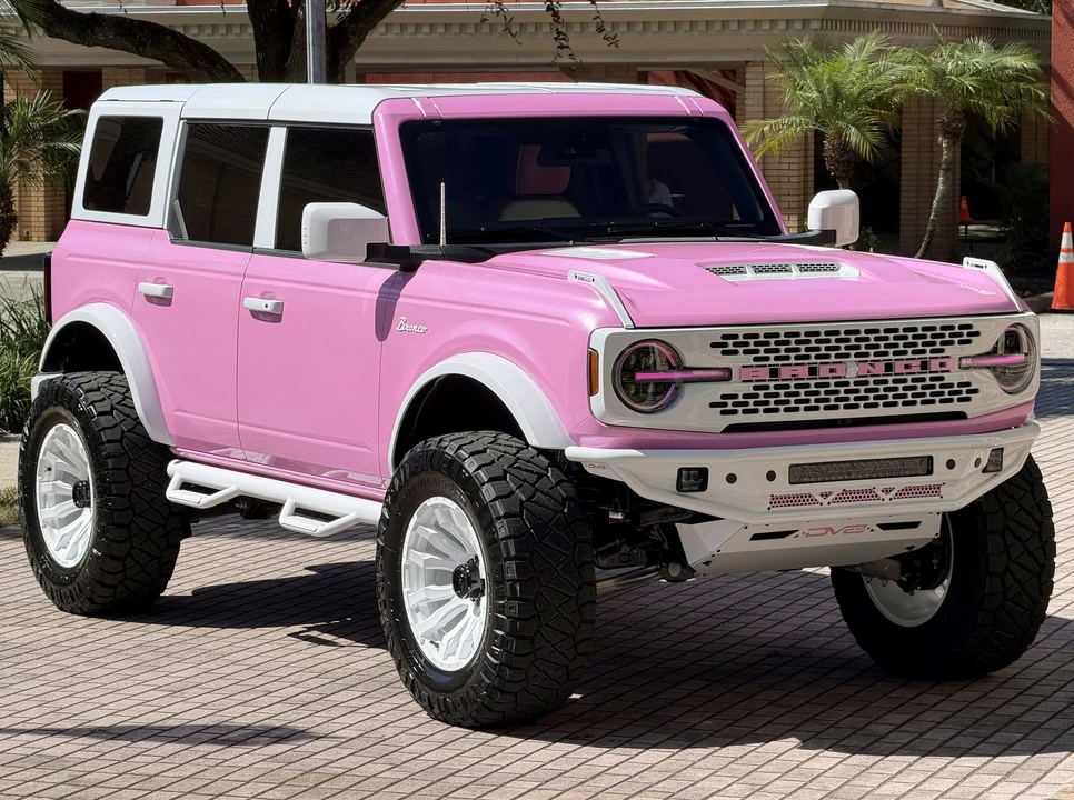 2025 Ford Bronco 6th Gen - Image 7 of 21