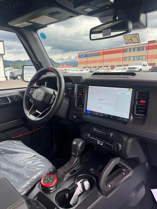 2025 Ford Bronco Raptor 6th Gen - Image 7 of 15