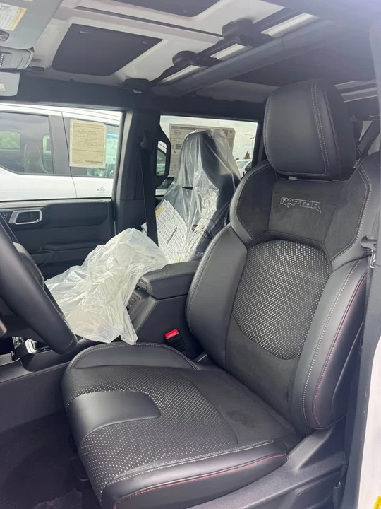 2025 Ford Bronco Raptor 6th Gen - Image 13 of 15