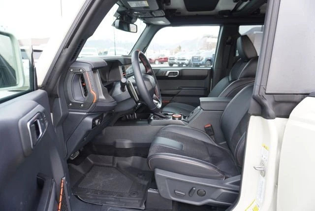 2025 Ford Bronco Raptor 6th Gen - Image 18 of 21