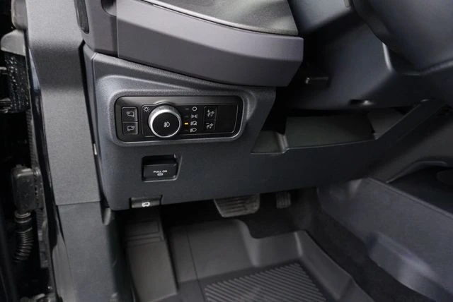 2025 Ford Bronco Raptor 6th Gen - Image 27 of 31
