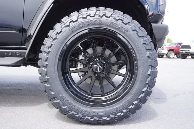 2025 Ford Bronco Raptor 6th Gen - Image 15 of 31
