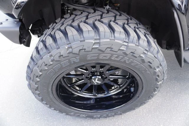 2025 Ford Bronco Raptor 6th Gen - Image 16 of 31