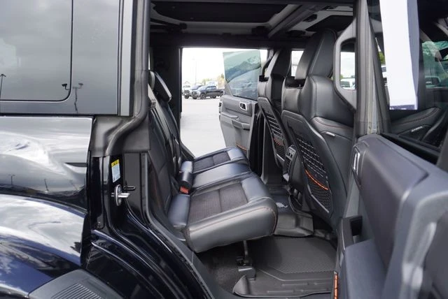 2025 Ford Bronco Raptor 6th Gen - Image 23 of 31