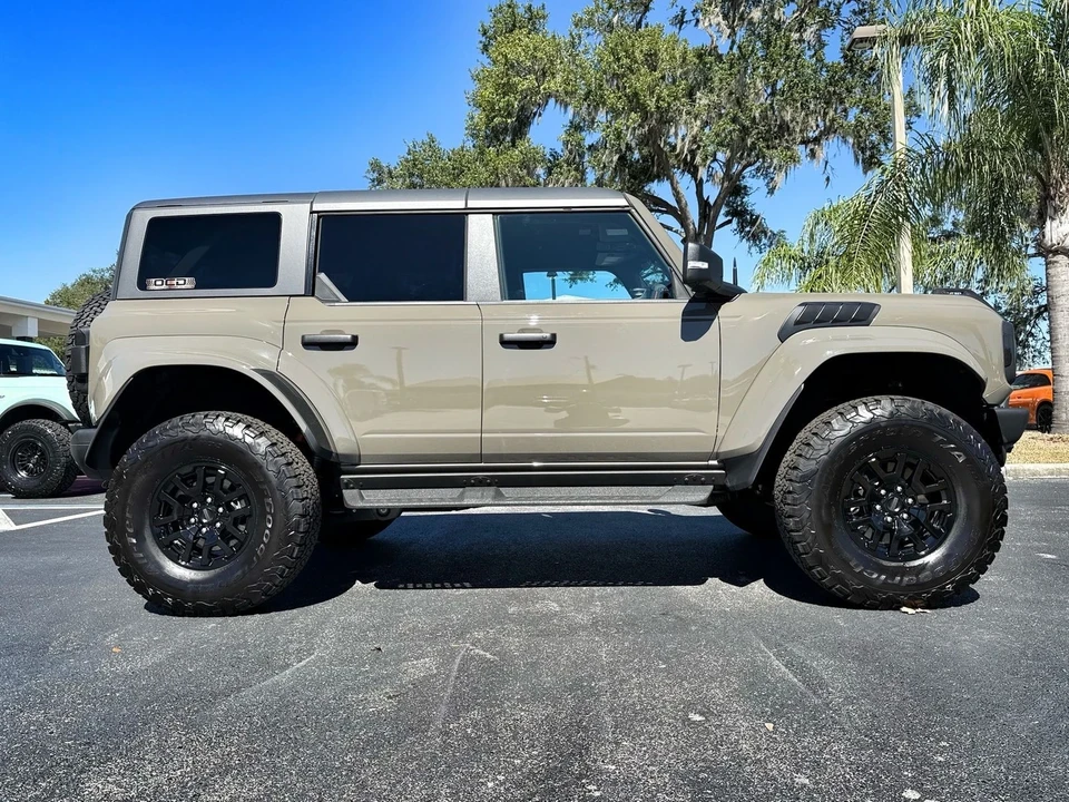 2025 Ford Bronco Raptor 6th Gen - Image 3 of 12