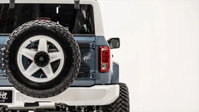 2025 Ford Bronco 6th Gen - Image 12 of 15