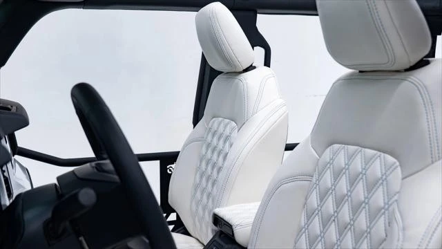 2025 Ford Bronco 6th Gen - Image 2 of 15