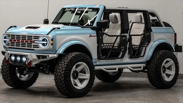 2025 Ford Bronco 6th Gen - Image 15 of 21