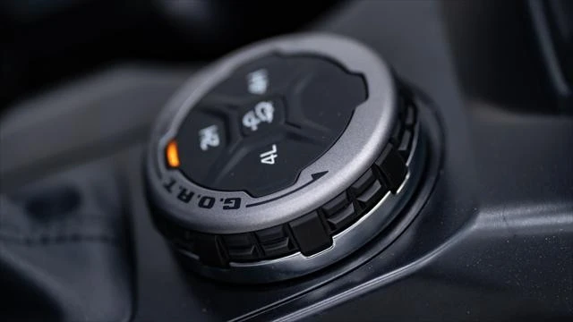 2025 Ford Bronco 6th Gen - Image 18 of 21