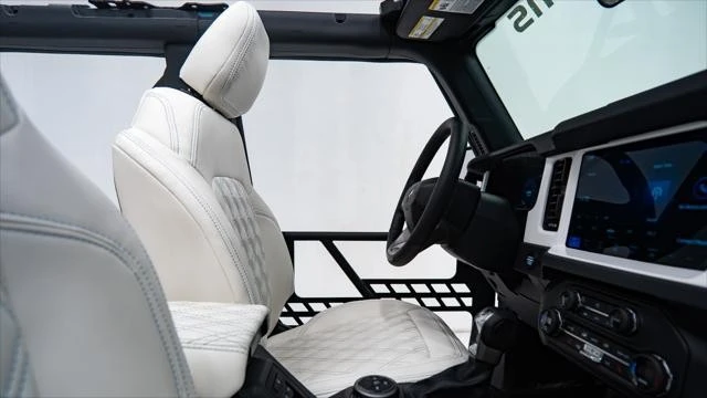 2025 Ford Bronco 6th Gen - Image 20 of 21
