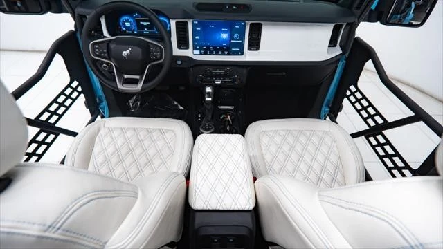 2025 Ford Bronco 6th Gen - Image 2 of 21