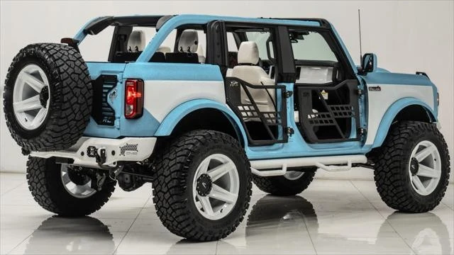 2025 Ford Bronco 6th Gen - Image 12 of 21