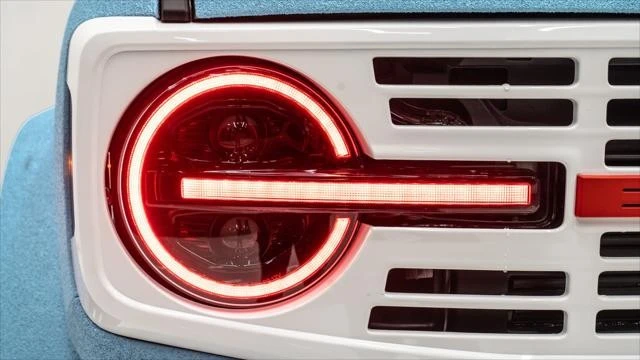 2025 Ford Bronco 6th Gen - Image 16 of 21