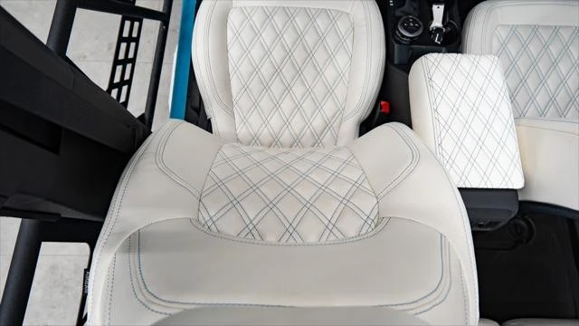 2025 Ford Bronco 6th Gen - Image 19 of 21