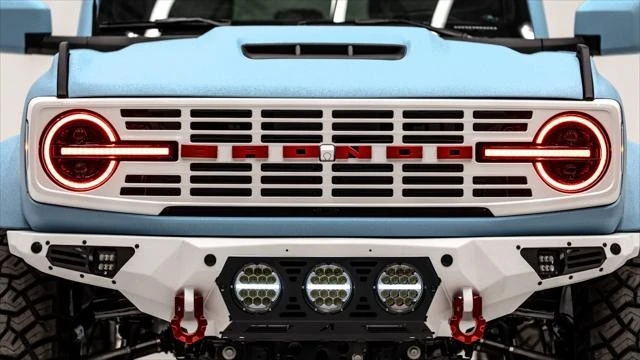 2025 Ford Bronco 6th Gen - Image 13 of 21